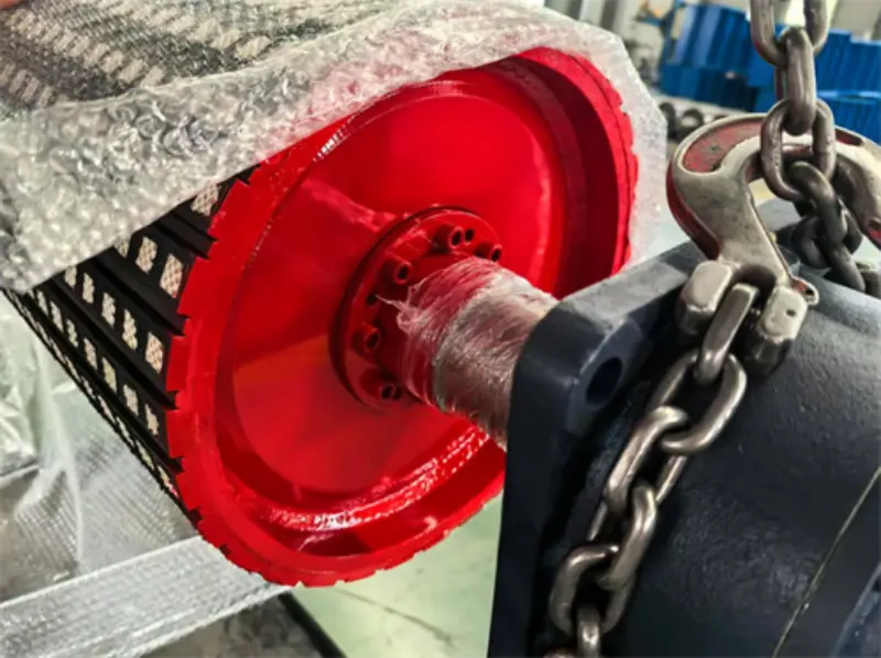 Kakšne so značilnosti opreme in specifikacije uporabe transportnih valjev?